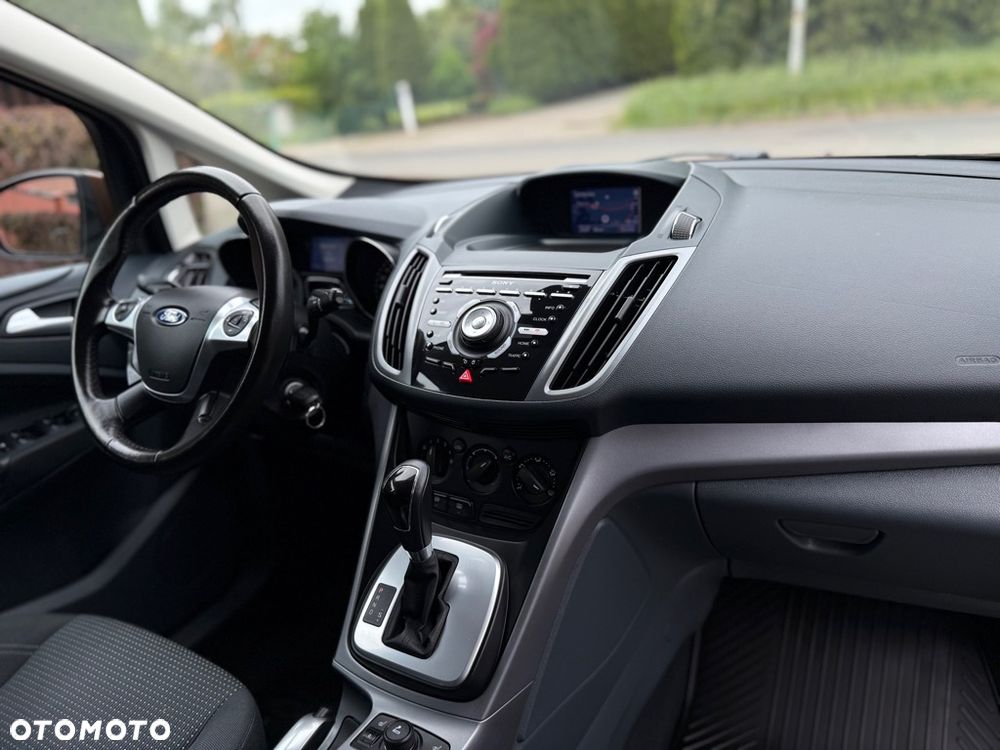 Ford C-MAX 2.0 TDCi Start-Stop-System Titanium - 32
