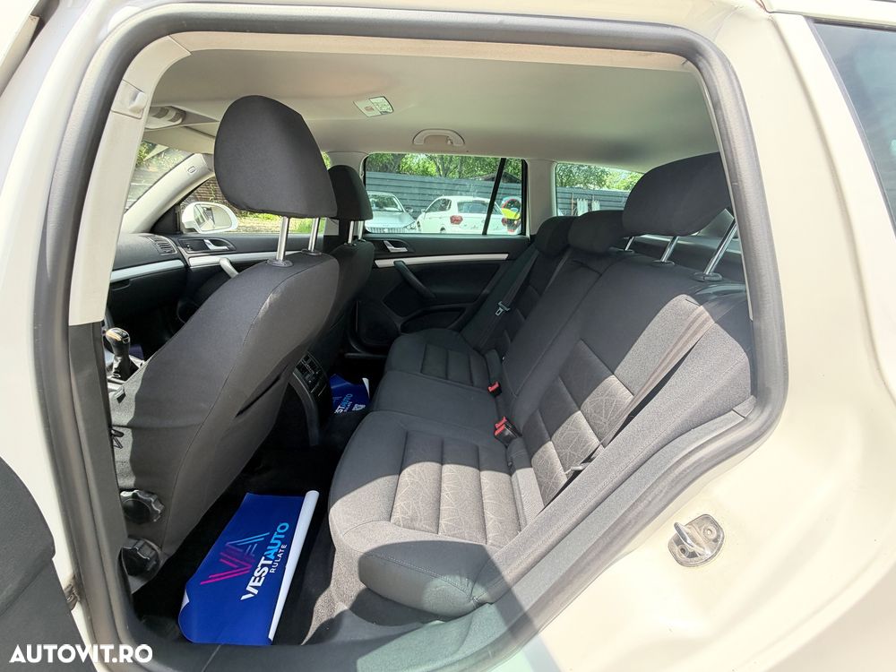 Skoda Octavia 2.0 TDI DPF Elegance - 17