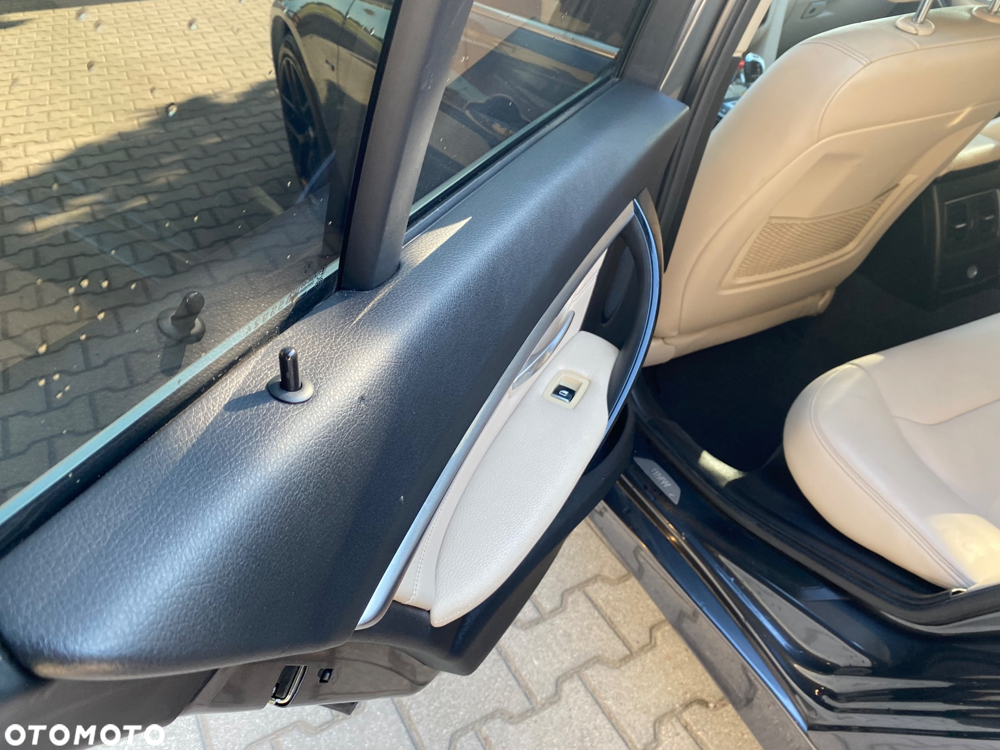 BMW Seria 3 320d Luxury Line - 14