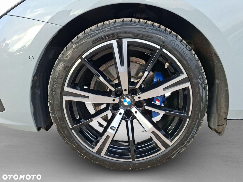 BMW Seria 5 520d xDrive mHEV M Sport - 10