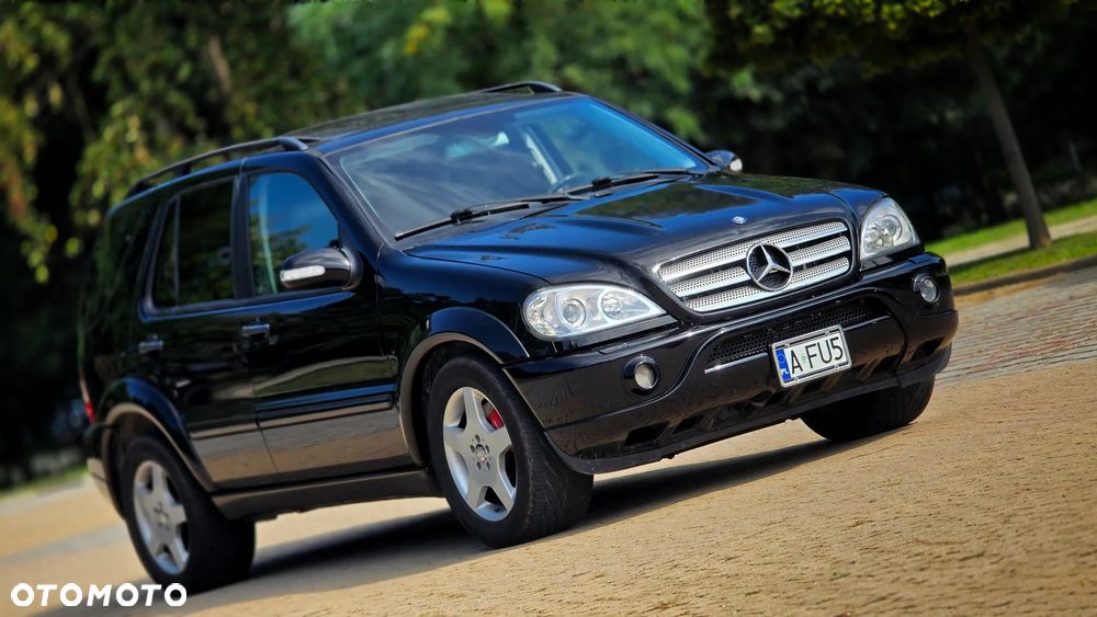 Mercedes-Benz ML 55 AMG - 5