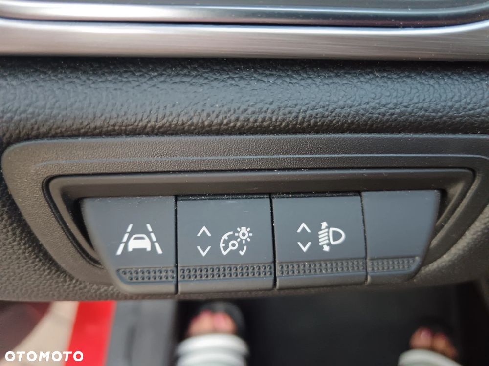 Renault Captur TCe 100 BUSINESS EDITION - 20