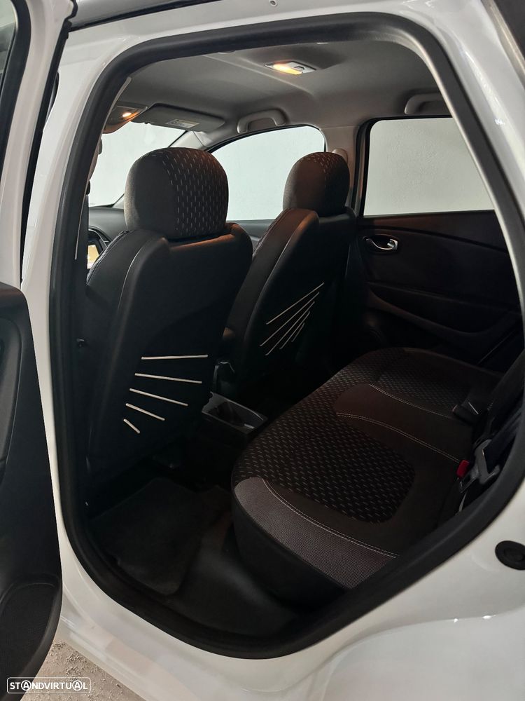 Renault Captur 0.9 TCE Exclusive - 11