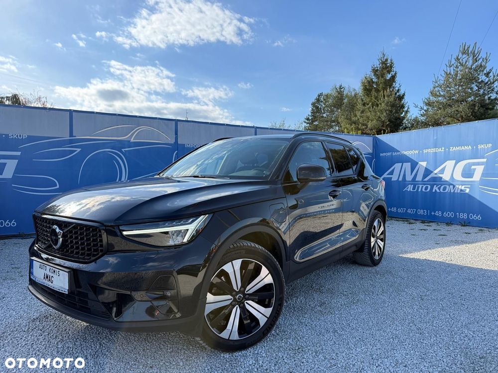 Volvo XC 40 T4 Plug-In Hybrid Plus Dark - 1