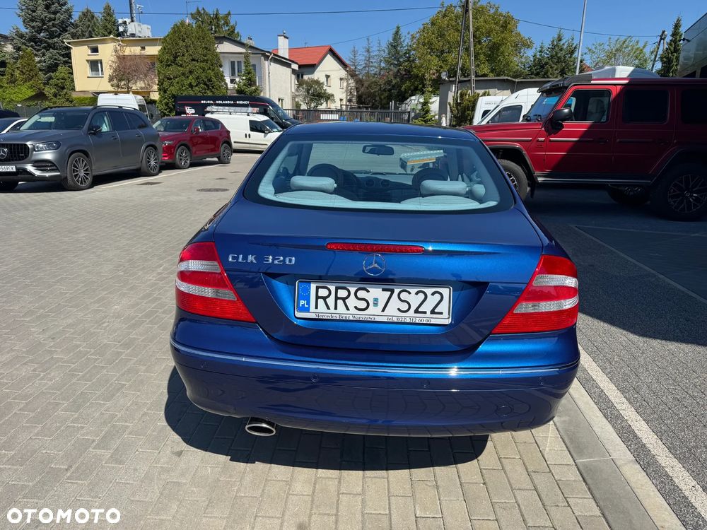 Mercedes-Benz CLK 320 - 5