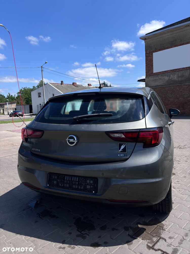 Opel Astra 1.6 CDTI Dynamic - 12