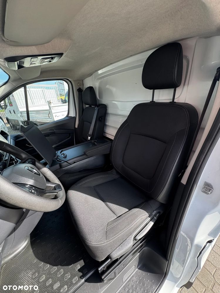 Renault TRAFIC - 13