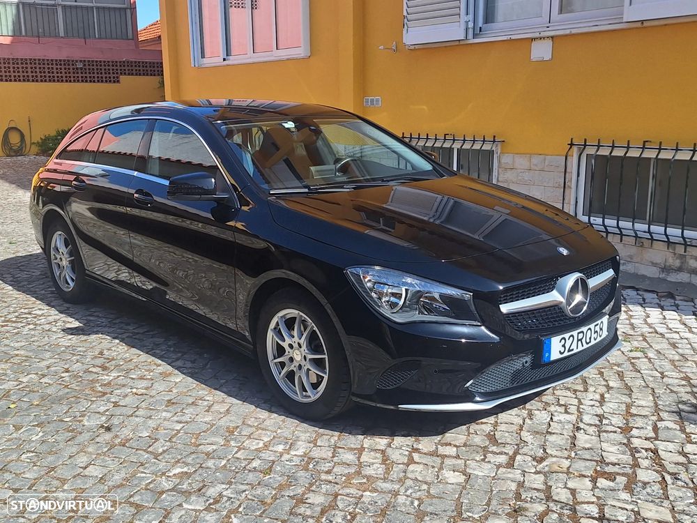 Mercedes-Benz CLA 180 d Shooting Brake - 10