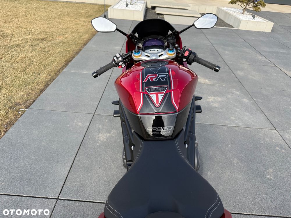 Triumph Speed Triple - 12