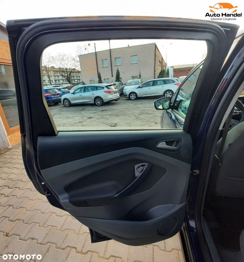 Ford C-MAX 1.6 EcoBoost Start-Stop-System Business Edition - 32