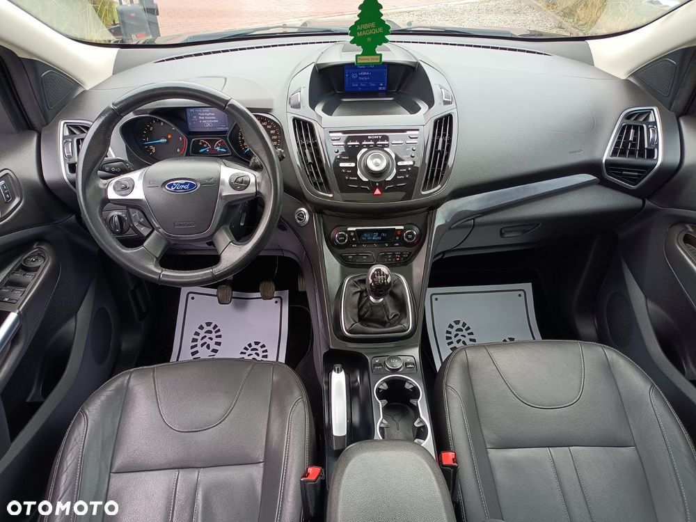 Ford Kuga 2.0 TDCi 4x4 Titanium - 20