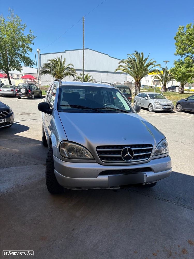 Mercedes-Benz ML 270 - 1