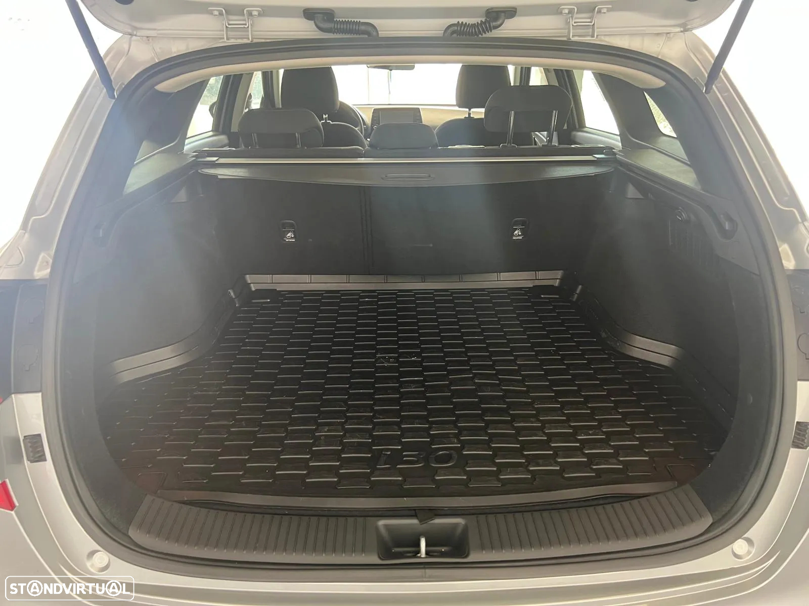 Hyundai i30 SW 1.0 T-GDi Style - 11