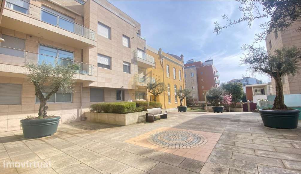 Boavista Prime: T5 Duplex c/ Terraço e 3 Lugares de garagem - Grande imagem: 5/28