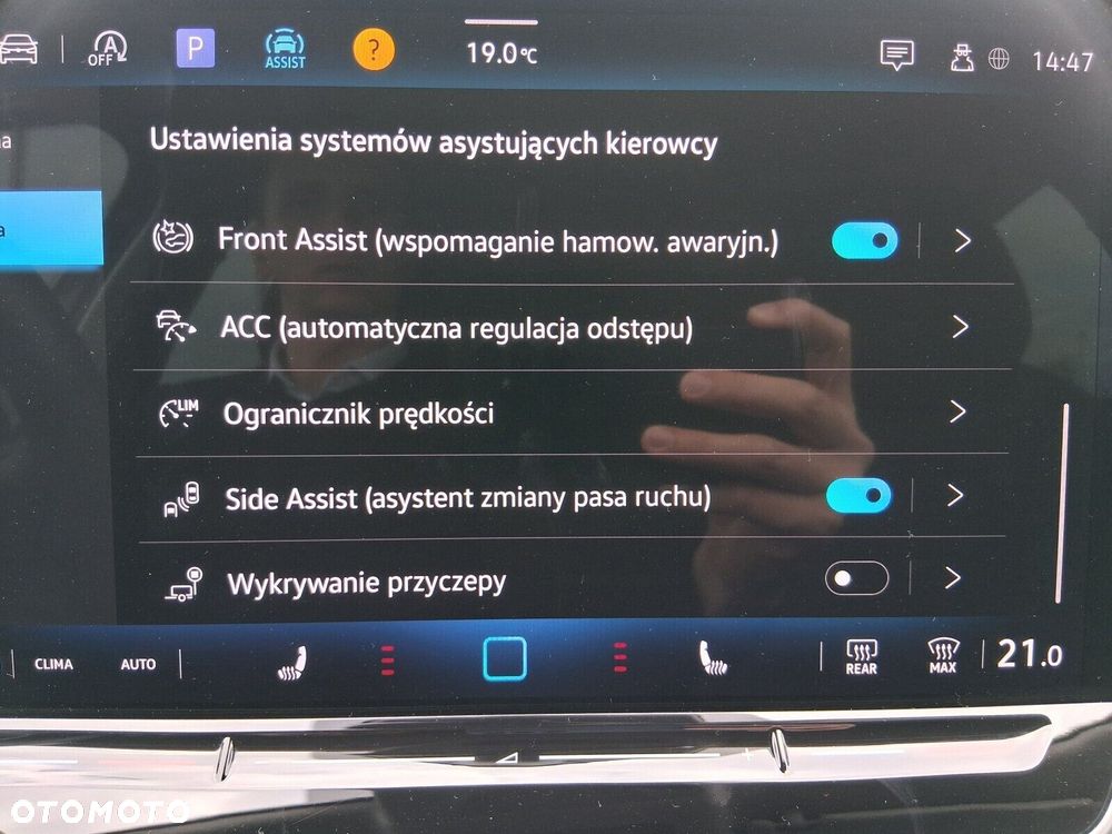 Volkswagen Passat - 16