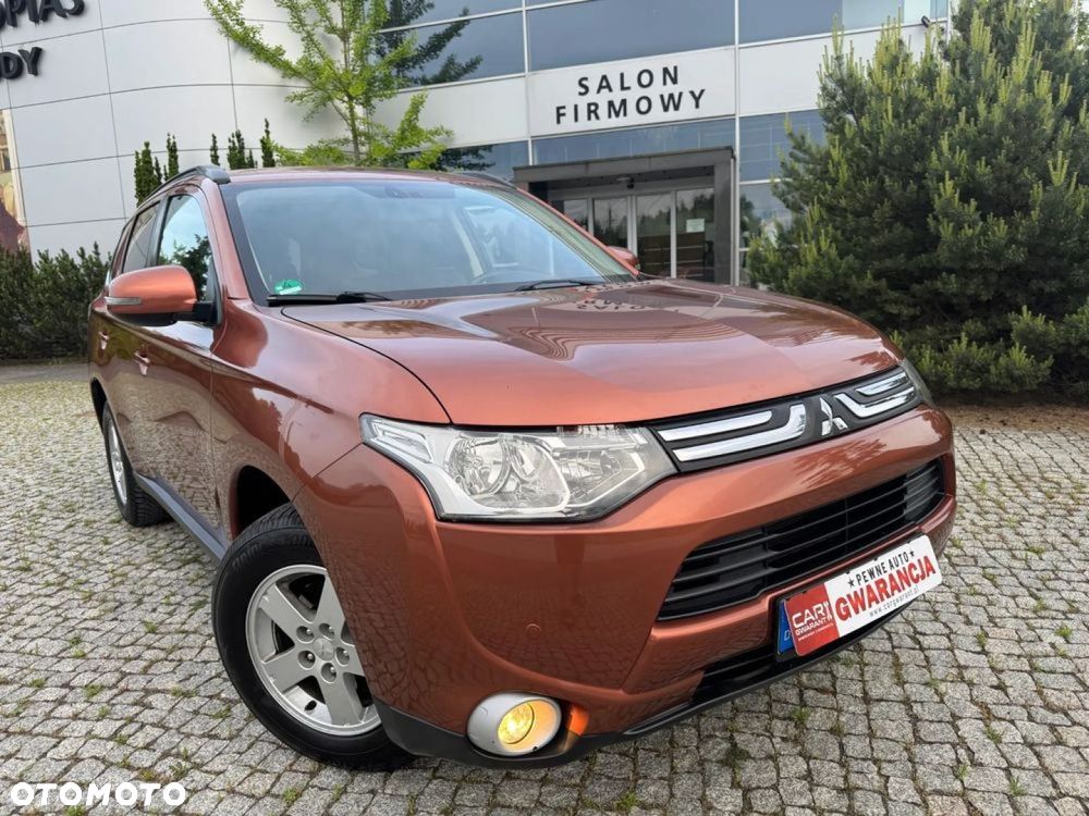 Mitsubishi Outlander - 30