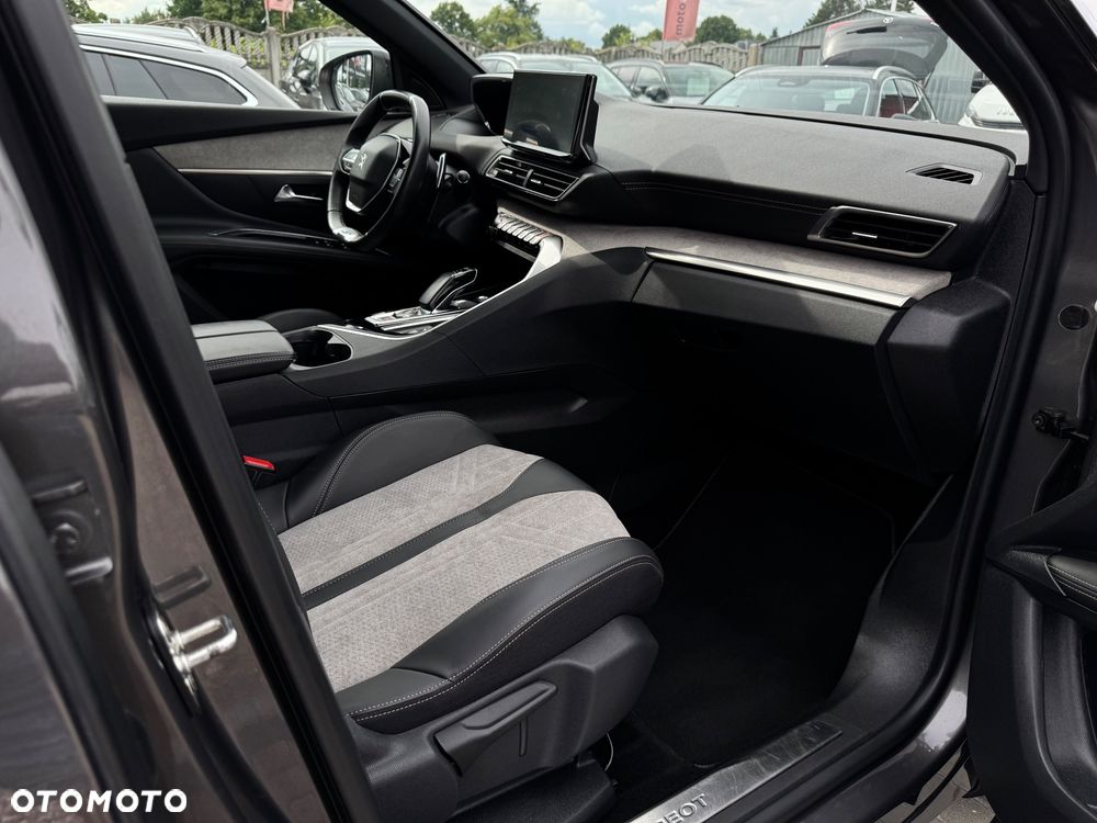 Peugeot 3008 225 e-EAT8 GT Pack - 24