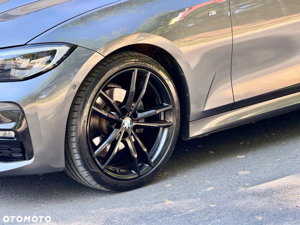 BMW Seria 3 320d xDrive MHEV M Sport sport - 9