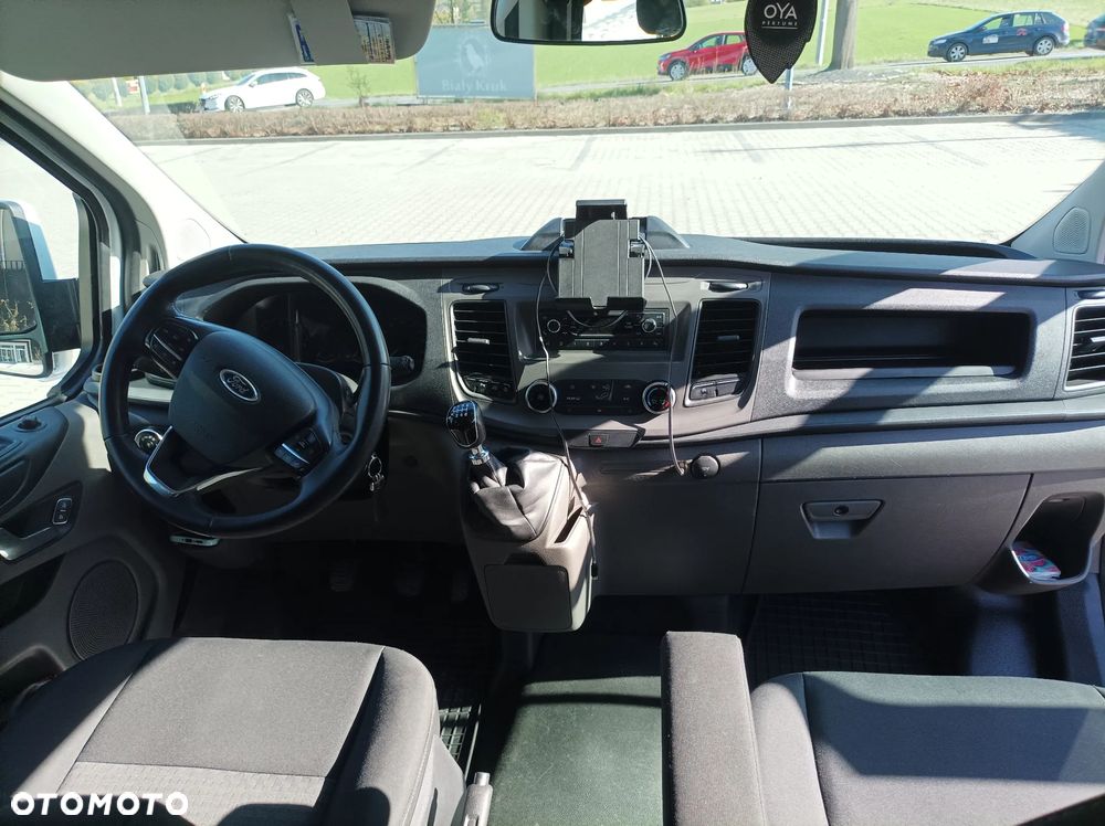 Ford TRANSIT CUSTOM - 15