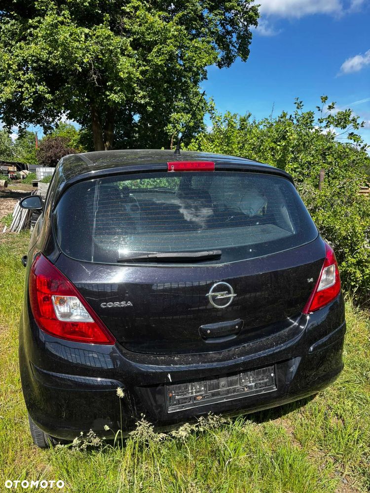 Opel Corsa - 3