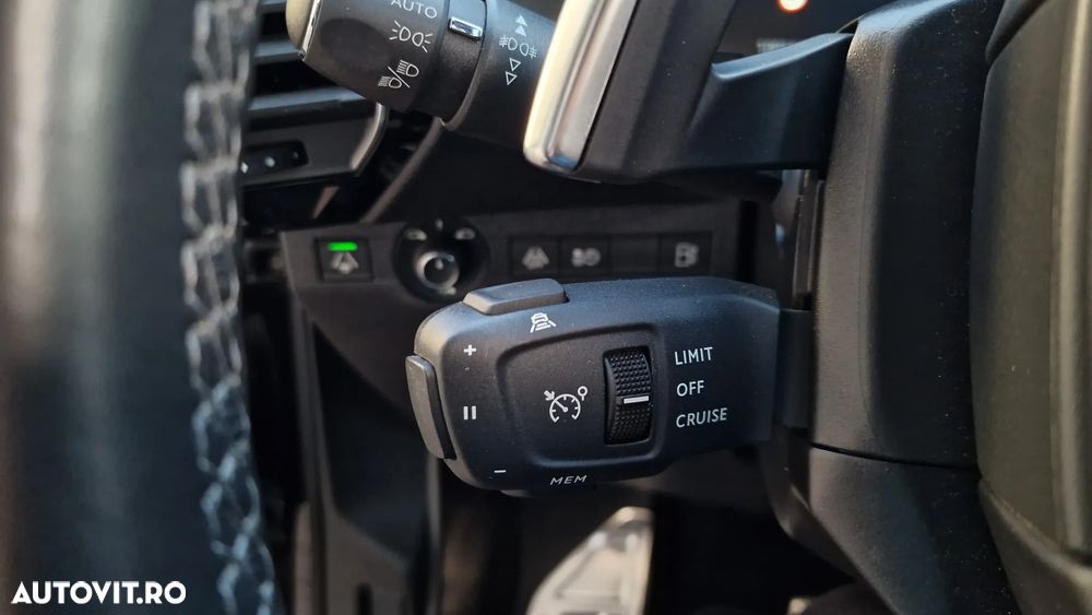 DS Automobiles DS 7 Crossback Crosback 1.6 PHeV AWD 300 EAT8 Rivoli - 18