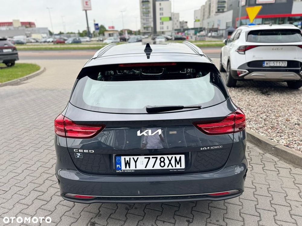 Kia Ceed 1.5 T-GDI M - 5