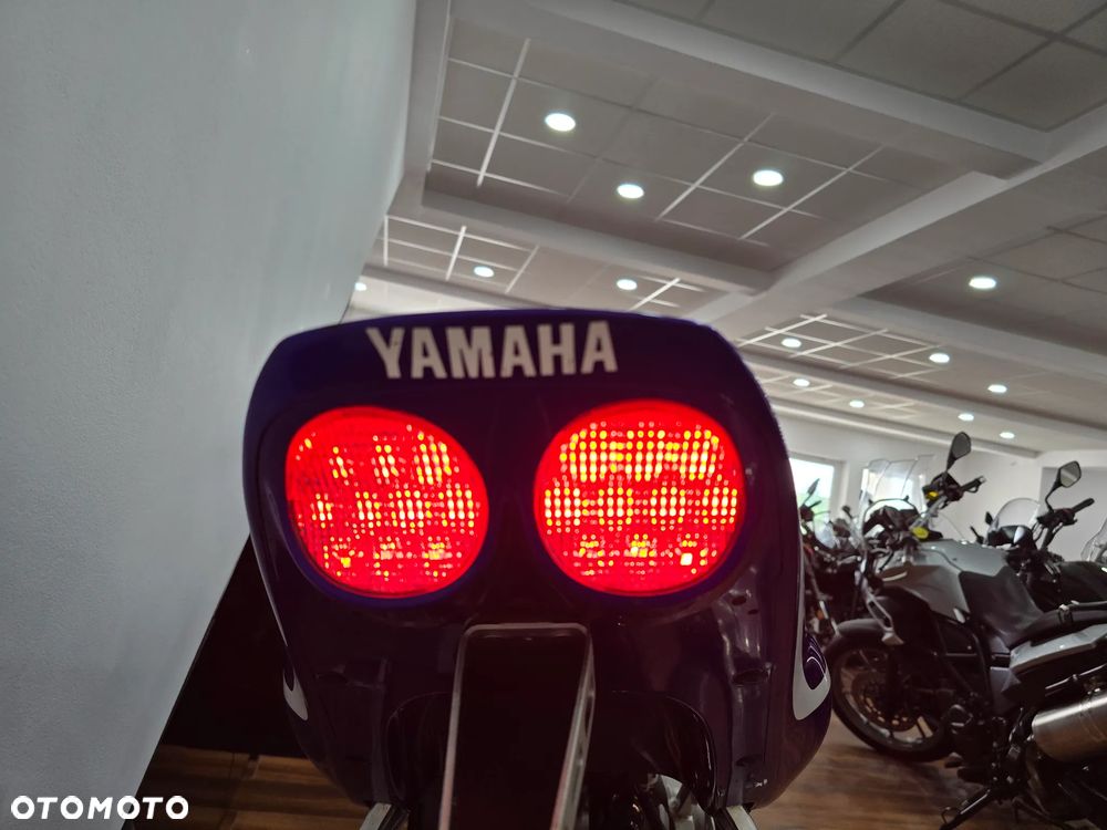 Yamaha R6 - 20