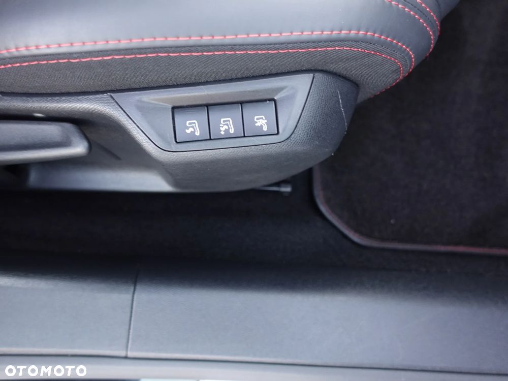 Peugeot 308 - 11