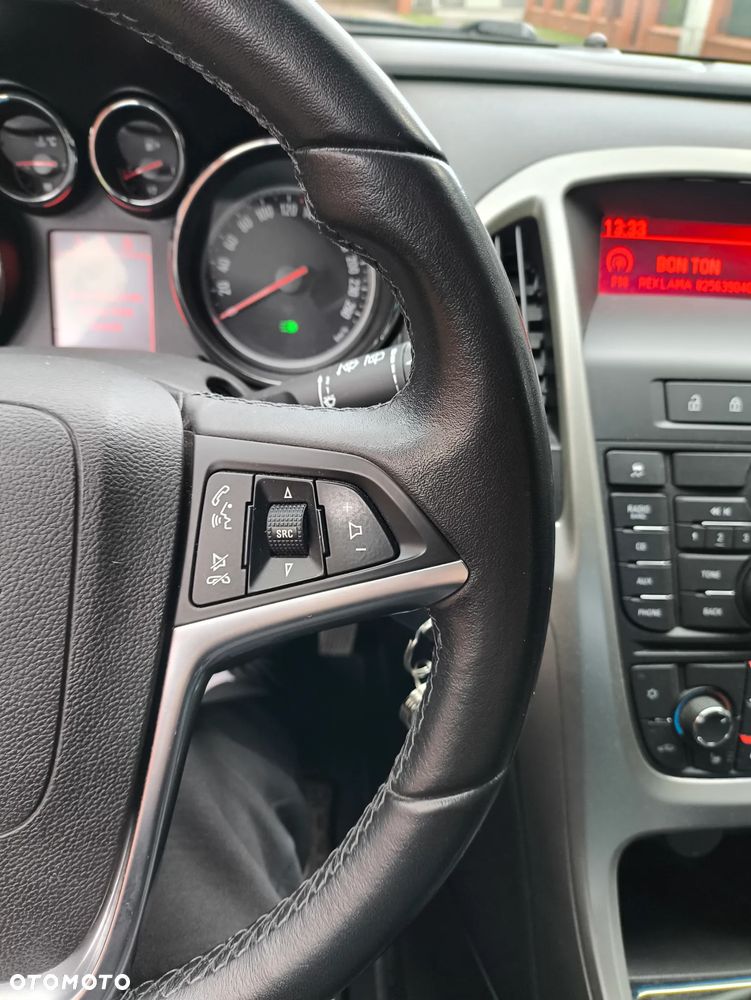 Opel Astra 1.6 Turbo Edition - 14