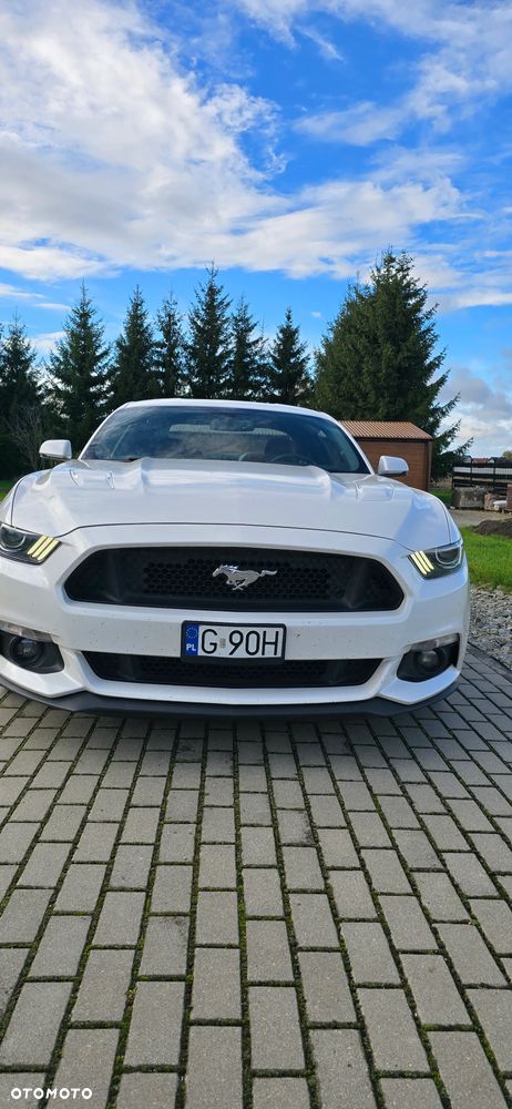 Ford Mustang 5.0 V8 GT - 2
