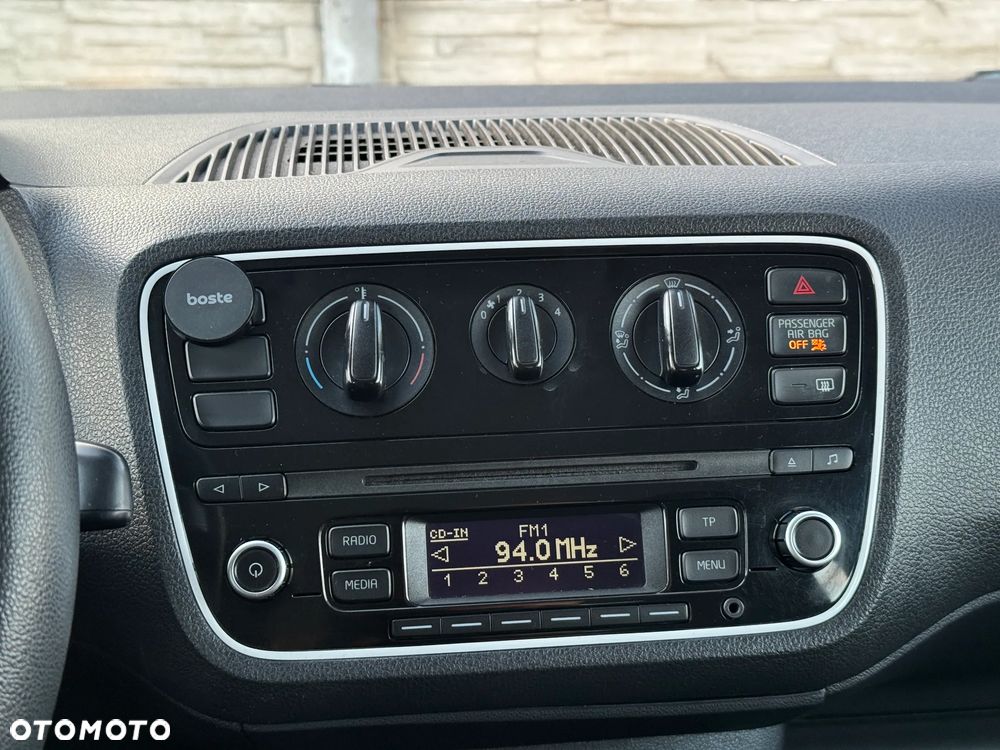 Volkswagen up! 1.0 take CityLine - 25