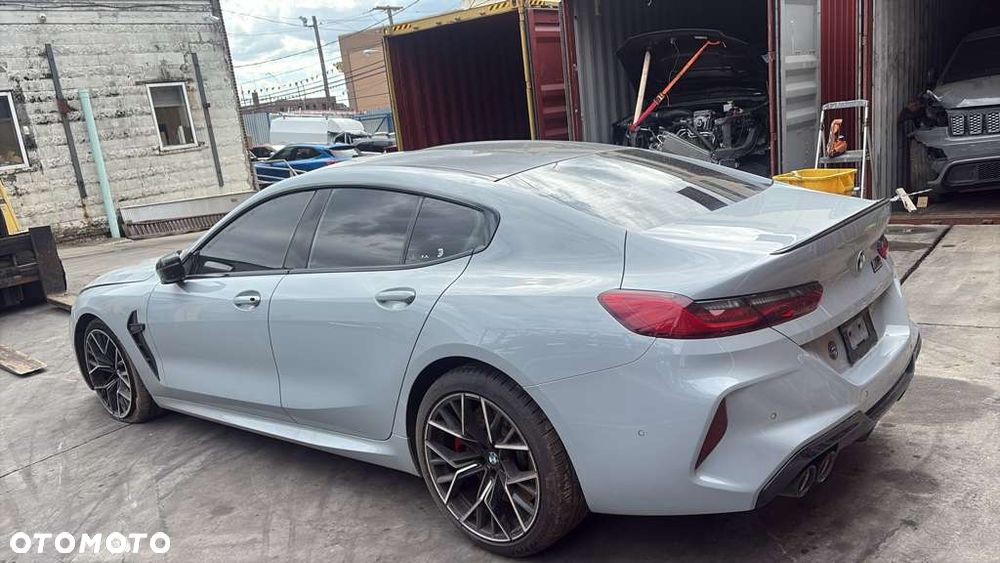 BMW M8 Competition - 11