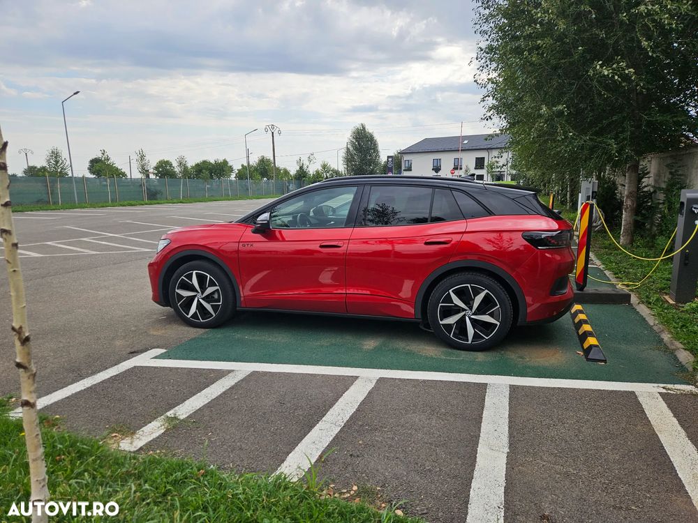 Volkswagen ID.4 - 11