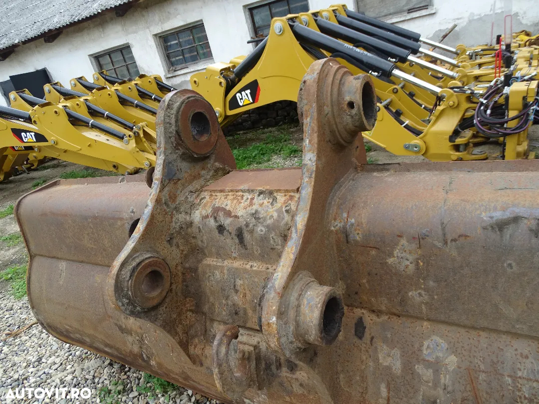 Cupa de Taluz Mare pt. excavator 40-60 t - 7