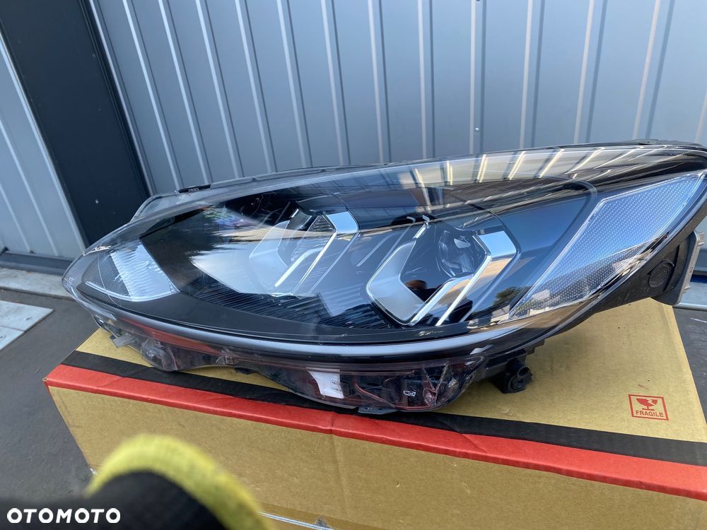 FORD KUGA 3 III MK3 LAMPA PRZEDNIA LEWA LED LEDOWA REFLEKTOR LEWY PRZEDNI PRZÓD LED  LEDOWY SOCZEWKA EUROPA LV4B-13E015-CD  LV4B13E015CD FULL LED - 2