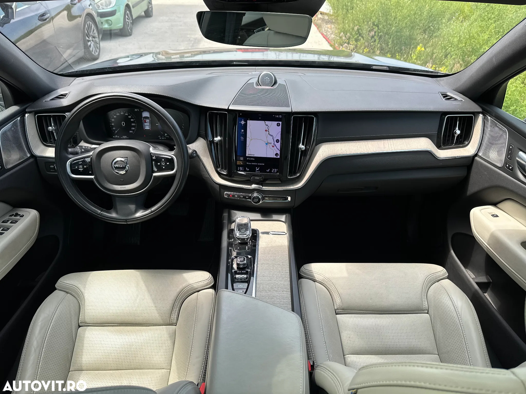 Volvo XC 60 T6 AWD Recharge Geartronic Inscription - 21