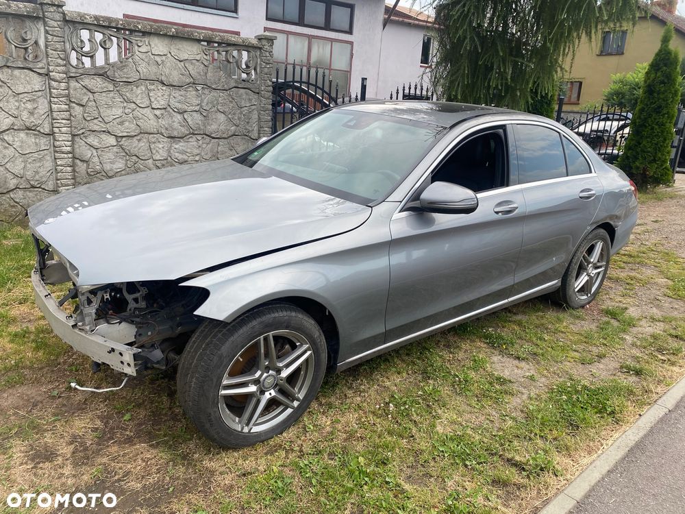 Mercedes-Benz Klasa C 180 7G-TRONIC Exclusive - 2