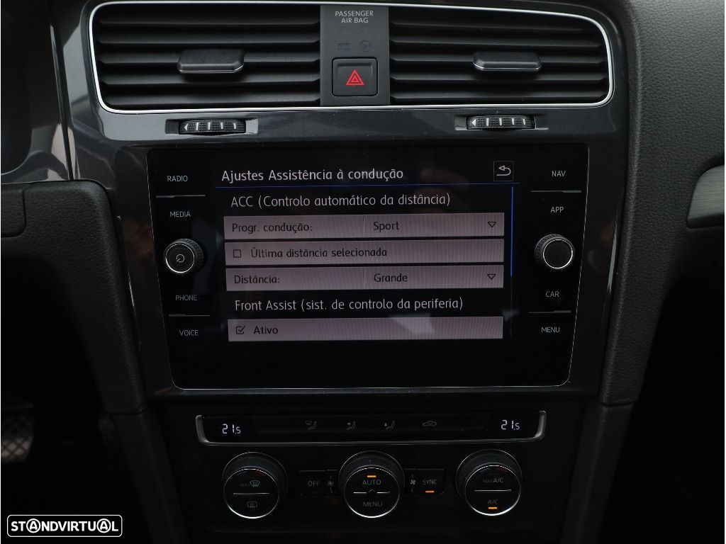VW Golf 1.6 TDI Stream - 34