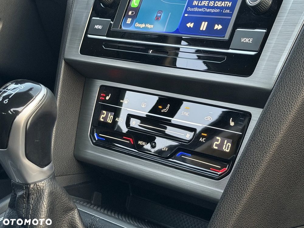 Volkswagen Passat 1.5 TSI EVO Business - 37