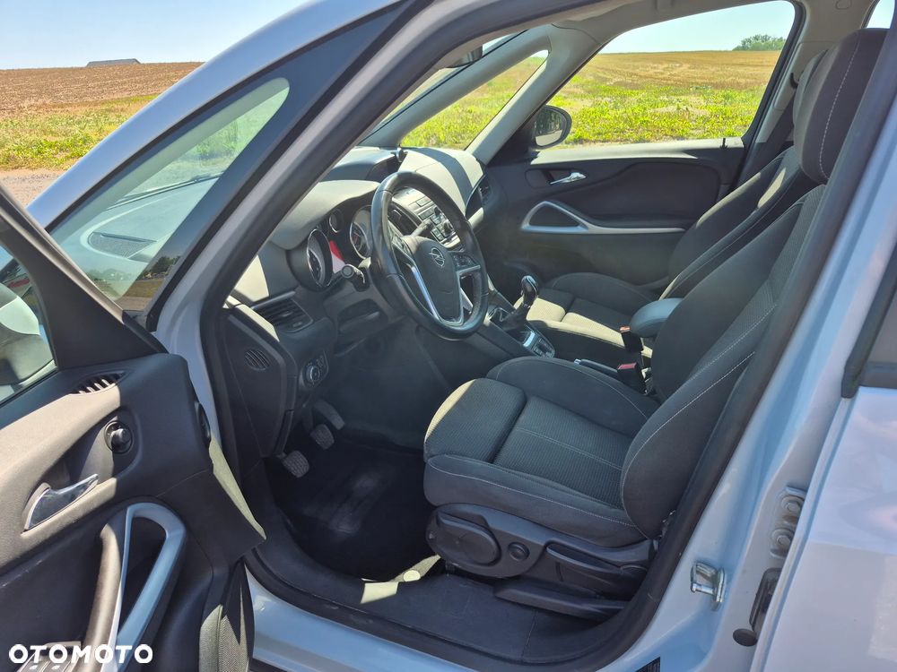 Opel Zafira Tourer 2.0 CDTI ecoFLEX Start/Stop Active - 9