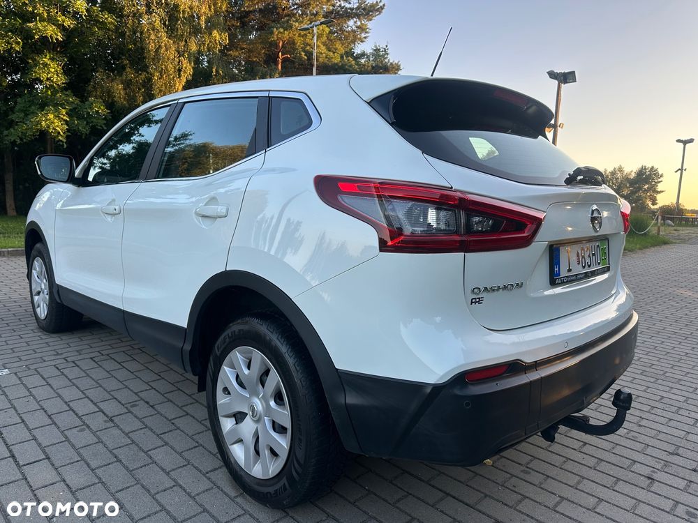 Nissan Qashqai - 2