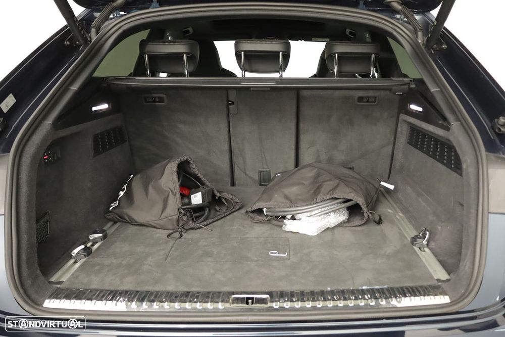 Audi Q8 55 TFSIe quattro Tiptronic - 29