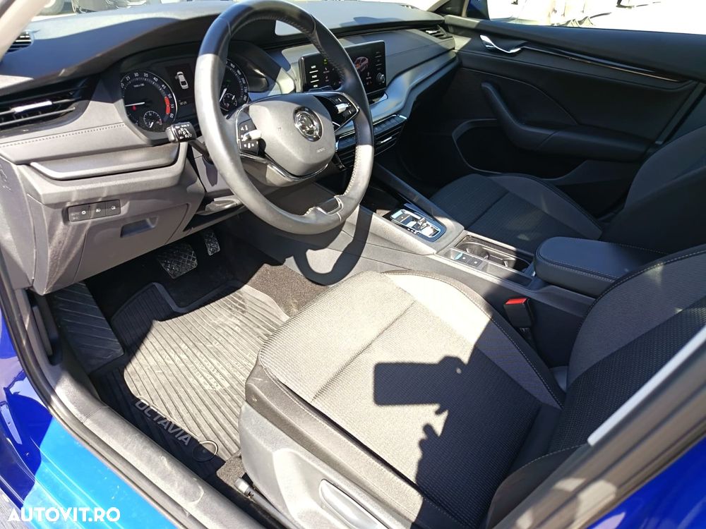 Skoda Octavia 2.0 TDI DSG Ambition - 6