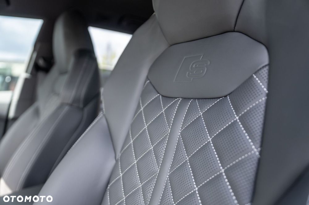 Audi Q8 TDI mHEV 210 kW Quattro Tiptronic - 14