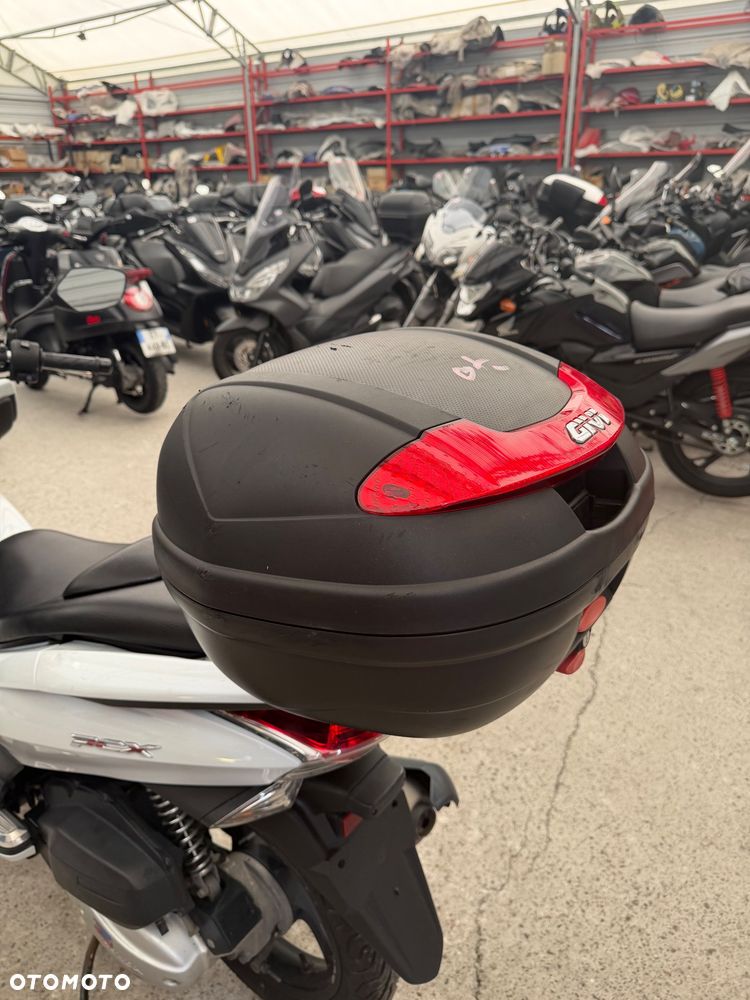 Honda PCX - 15