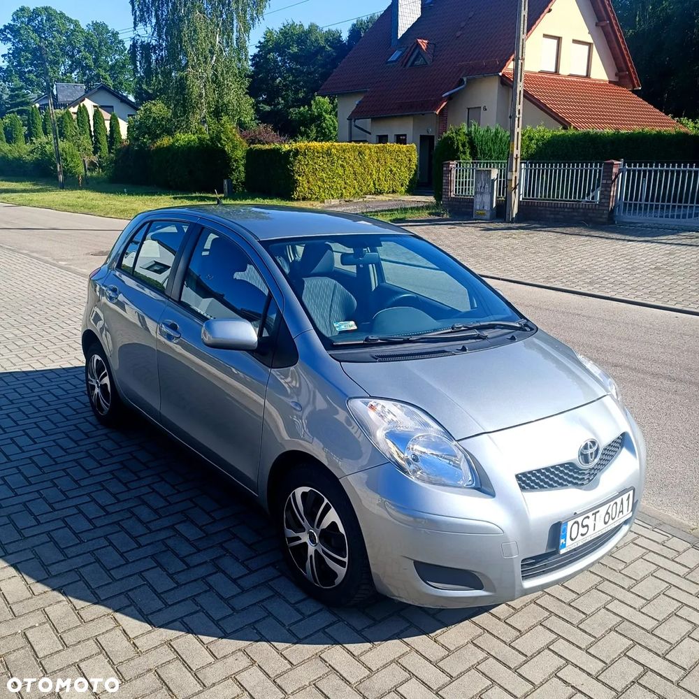 Toyota Yaris - 7