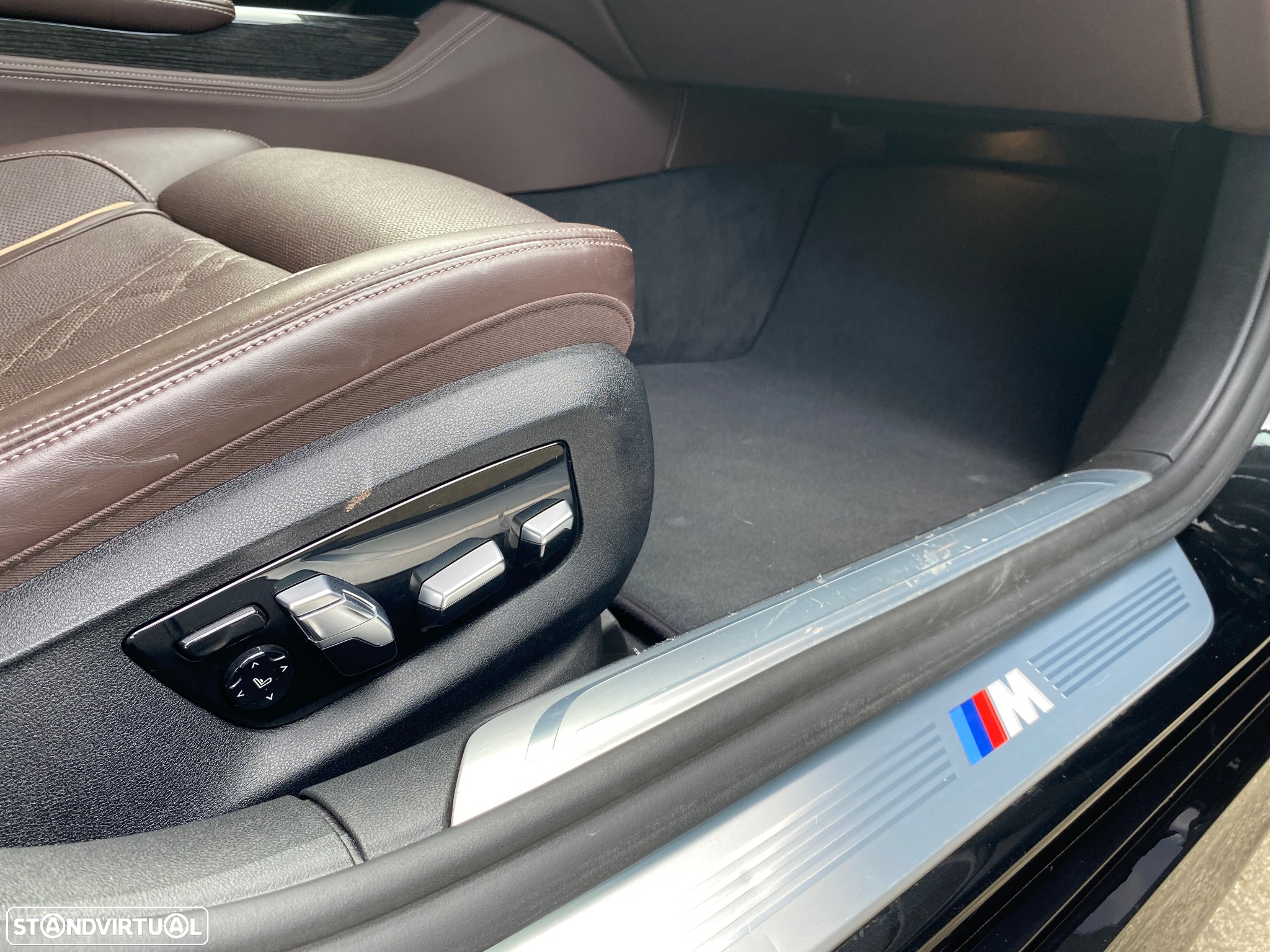 BMW 745 e iPerformance Pack M Auto - 30