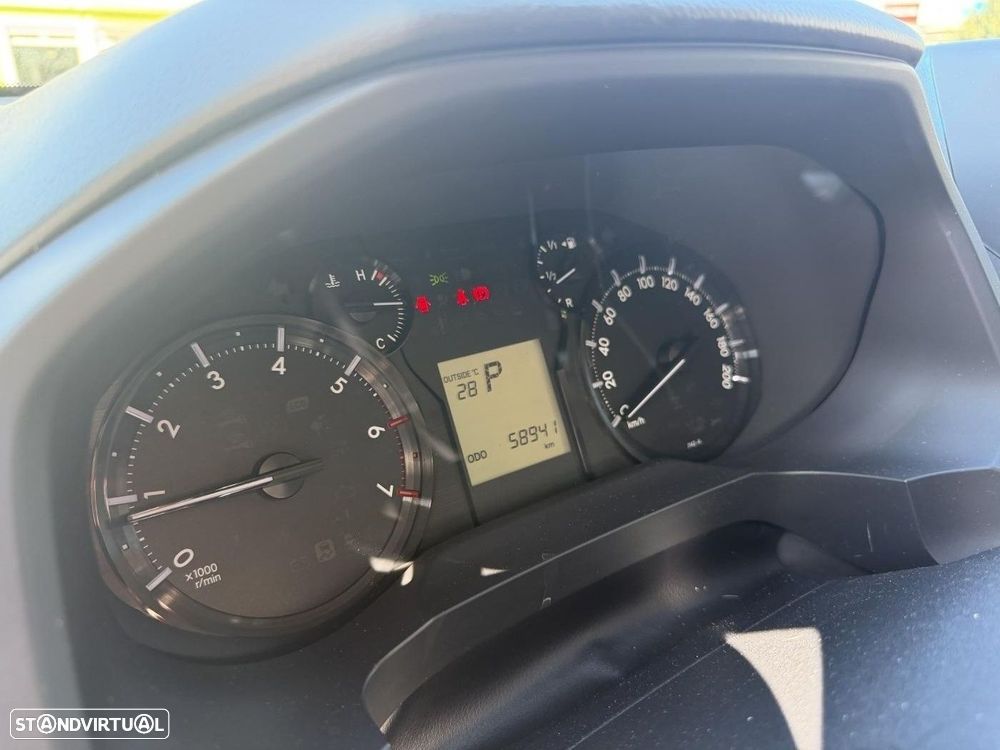 Toyota Land Cruiser Prado - 15