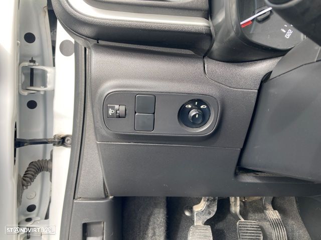 Citroën C3 1.5 BlueHDi Feel - 16