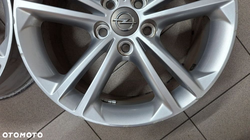 Felgi Aluminiowe 18 Opel Insignia A 5x120 ET 42 - 6
